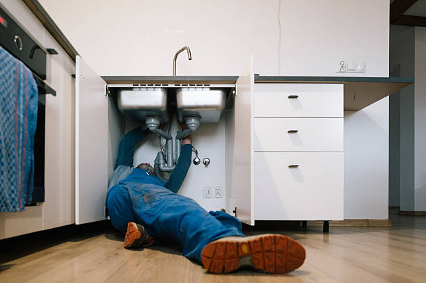 Professional Pipe Repair technician working in Galena, MD